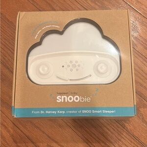 Happiest Baby Snoobie nightlight and white noise machine